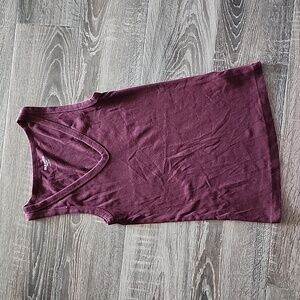 🦜 Old Navy ribbed knit Tank Top 🦜